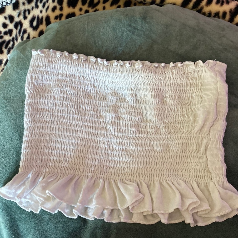 White crop top